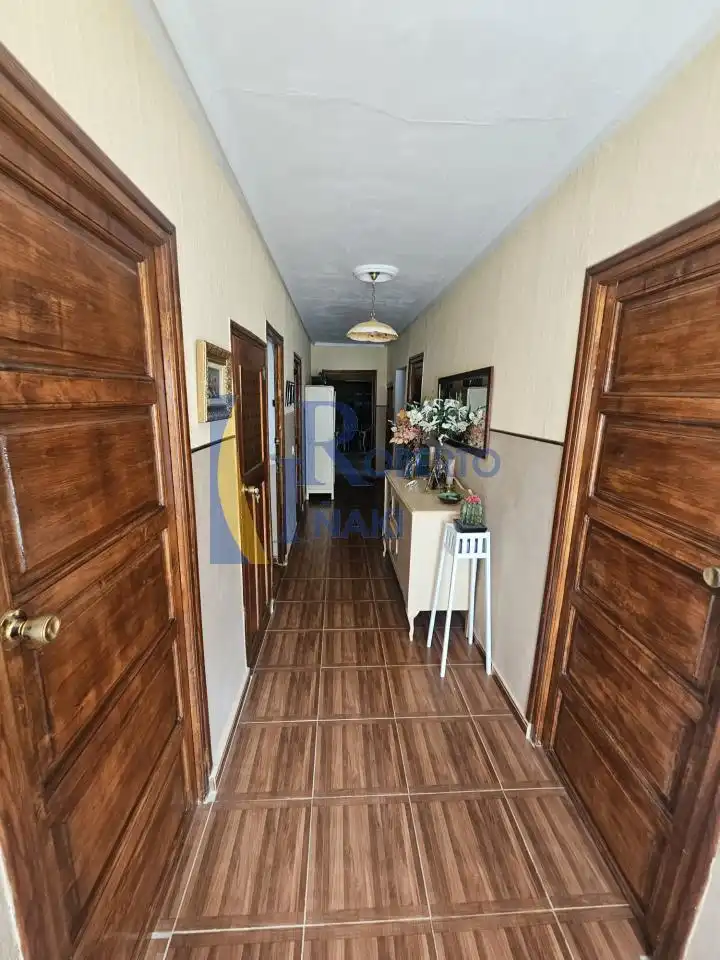 Casa o xalet en venda en Gusendos de los Oteros amb Jardí privat, Traster i Moblat