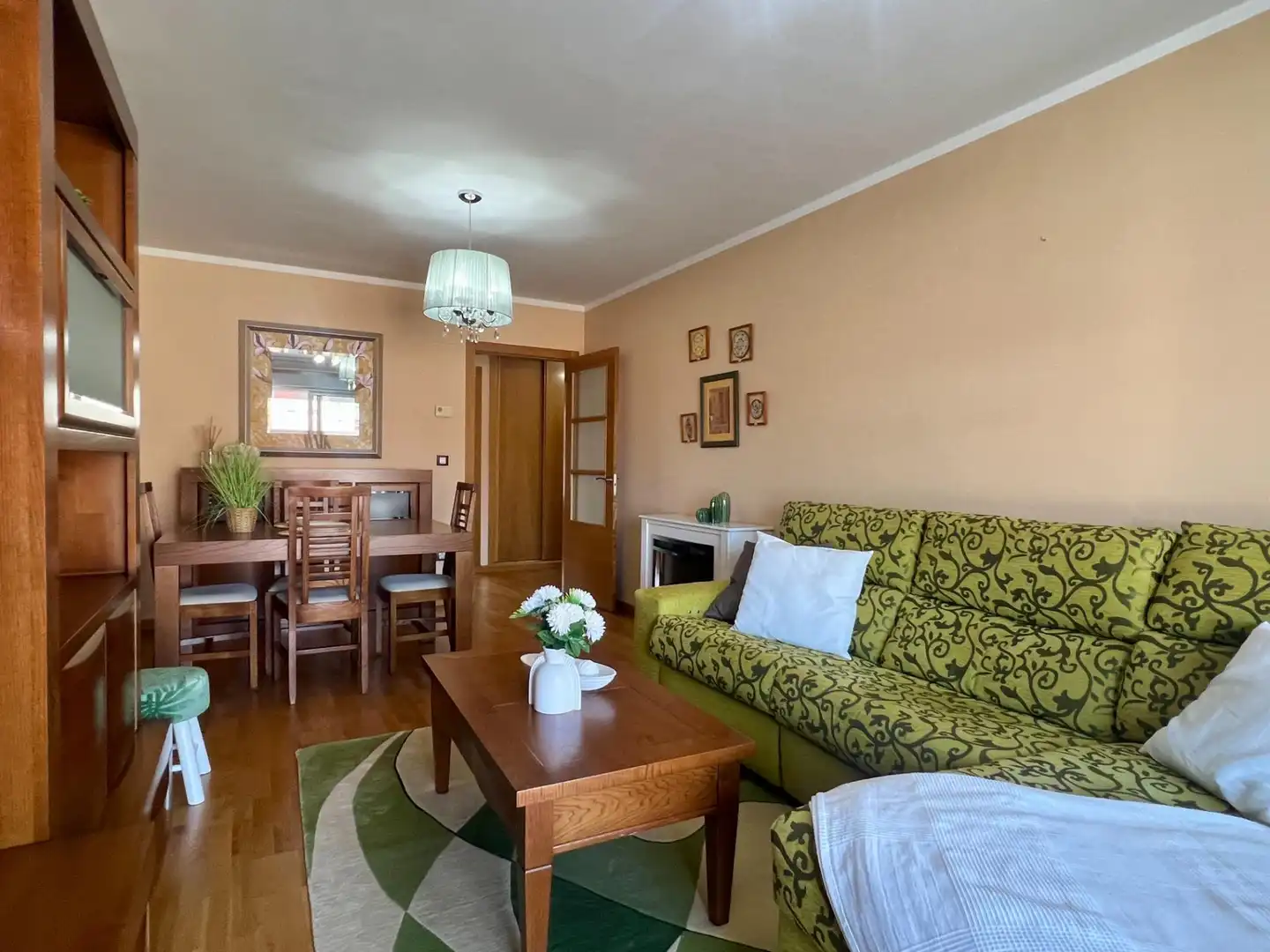 Living room of Flat for sale in Cambre   with Heating, Terrace and Storage room