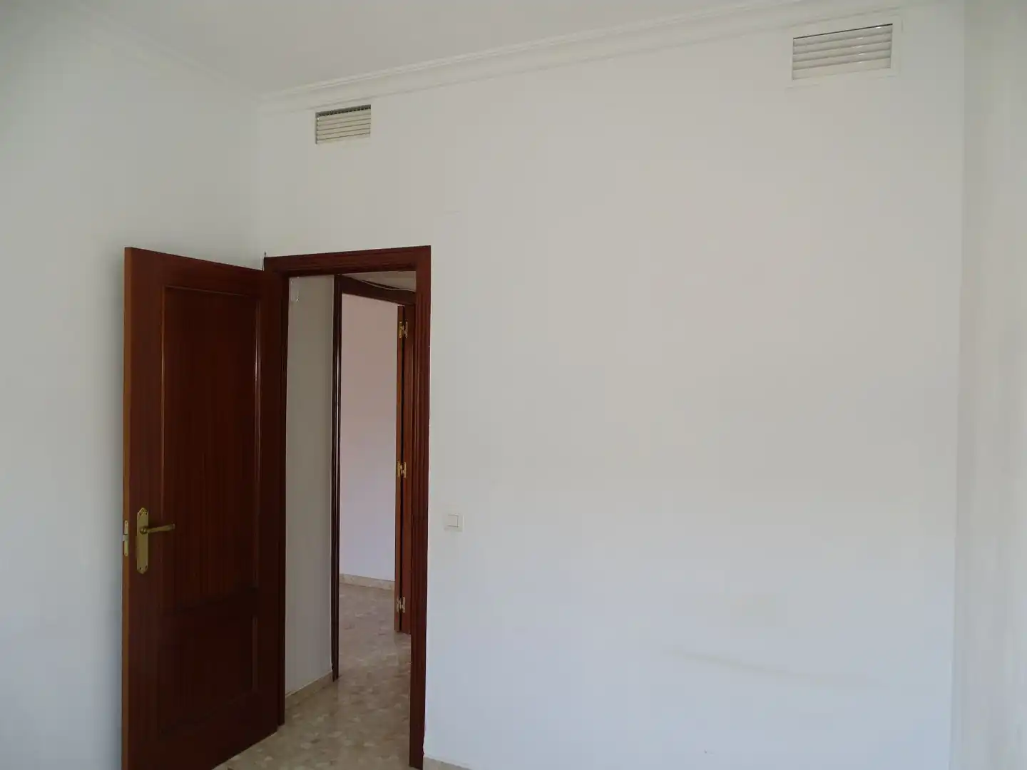 Casa o xalet en venda en Utrera amb Calefacció, Terrassa i Traster