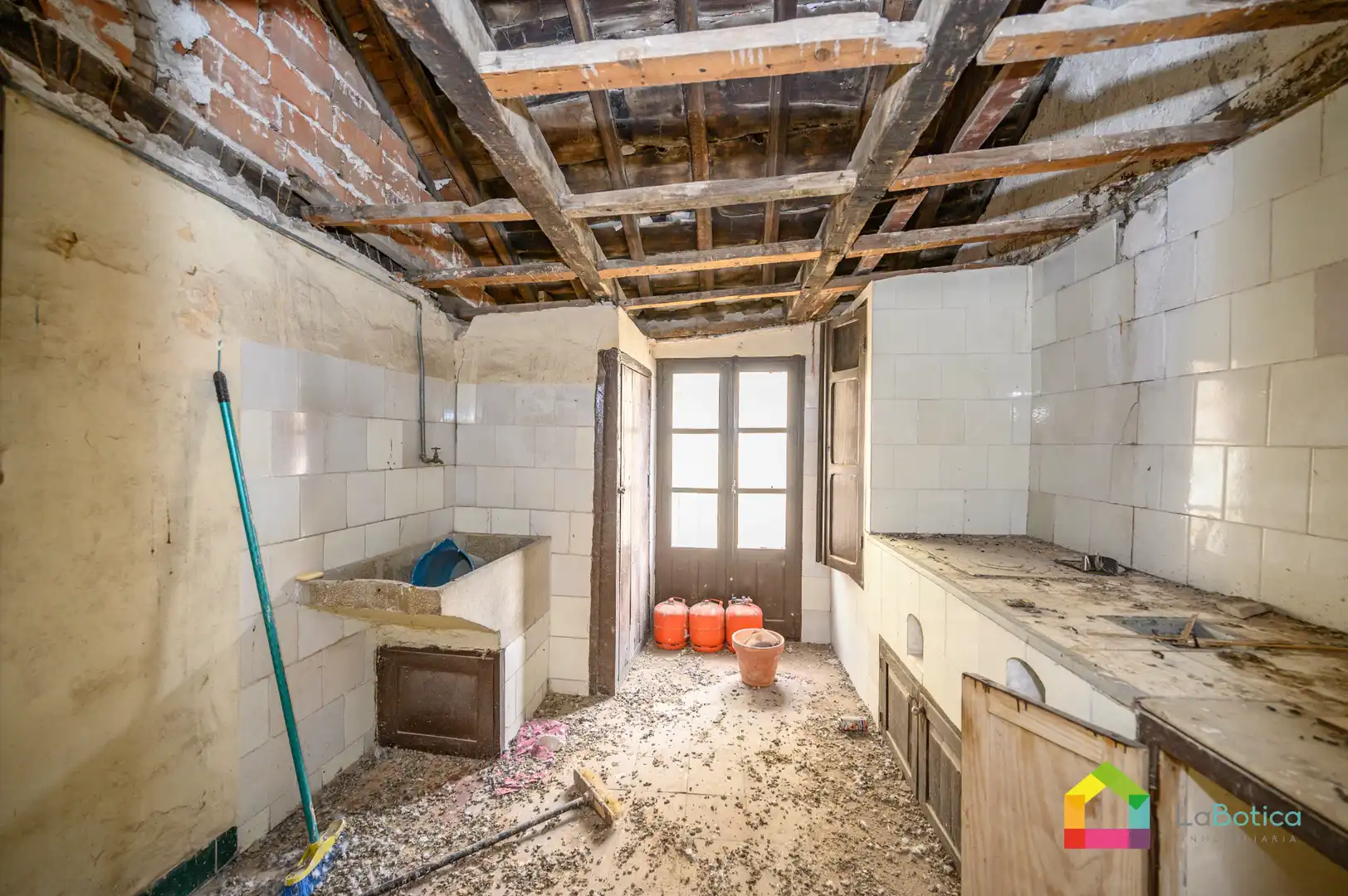 Cocina de Edificio en venta en Toledo