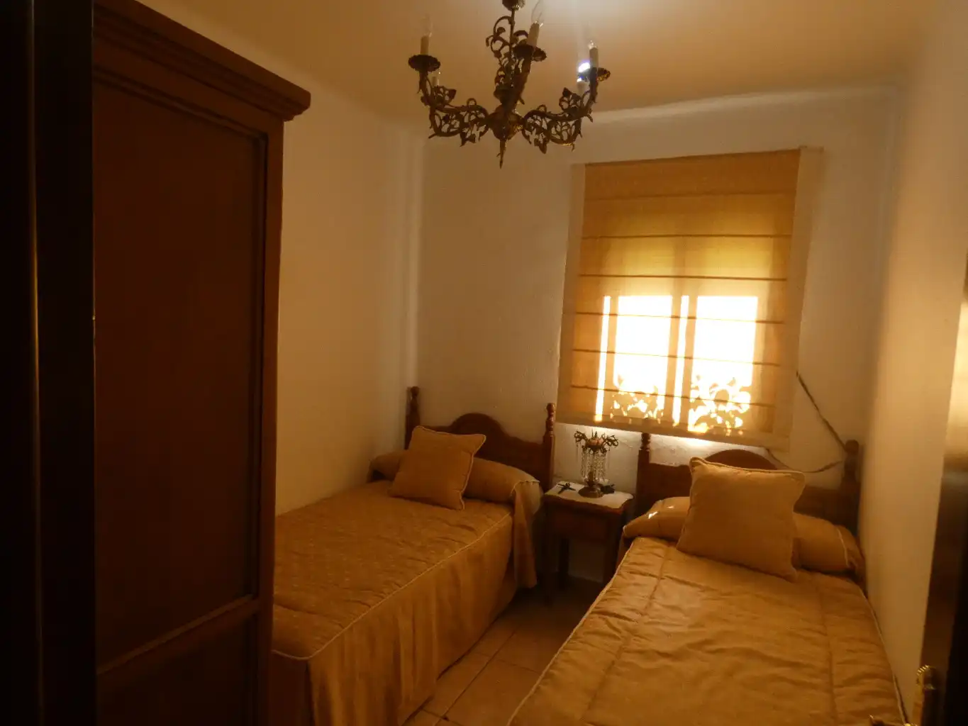 Habitación de Apartamento en venta en Azuaga con Amueblado y Balcón