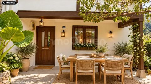 Foto 5 de Casa adosada en venta en Peñamellera Baja, Asturias