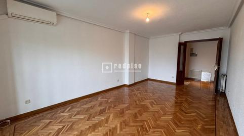 Photo 3 of Flat to rent in Planetario, Legazpi, Madrid