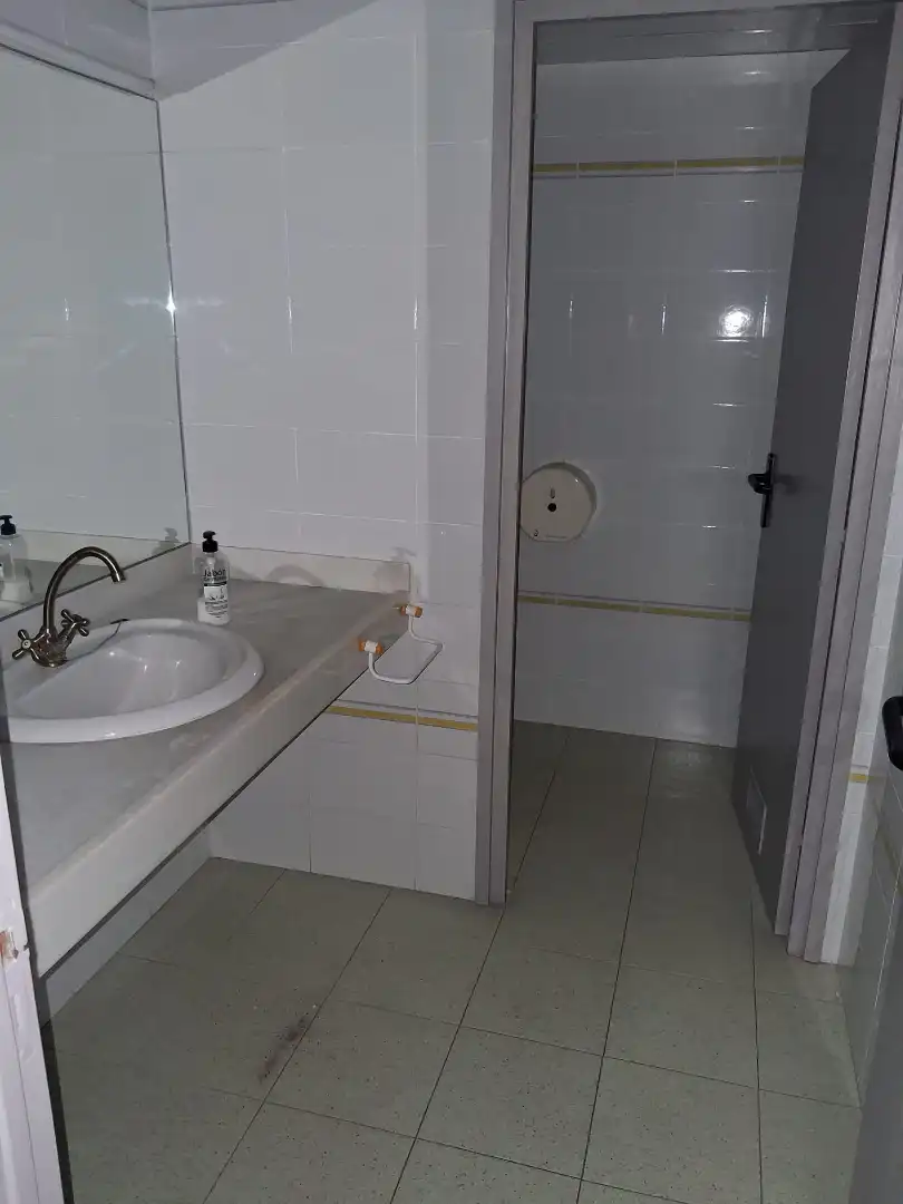 Local comercial en venta en Carrer del Pantà 69, imagen 29