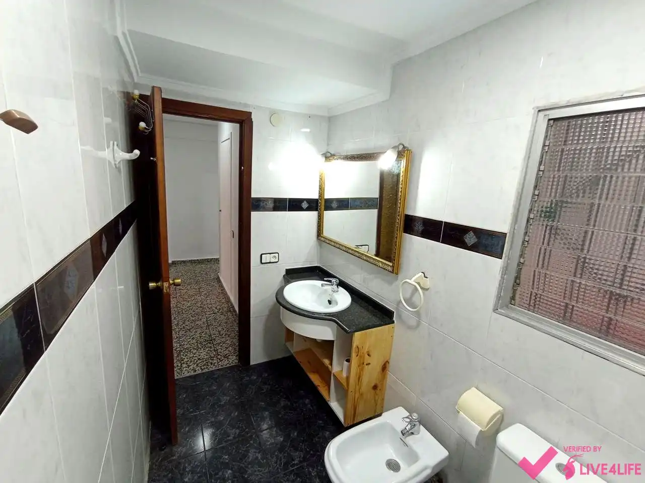 Badezimmer von Wohnung zur Miete in Valencia mit Terrasse und Möbliert