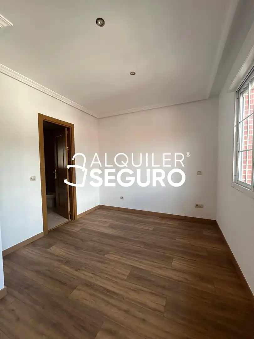 Habitación de Casa o chalet de alquiler en Alcalá de Henares con Aire acondicionado, Calefacción y Terraza