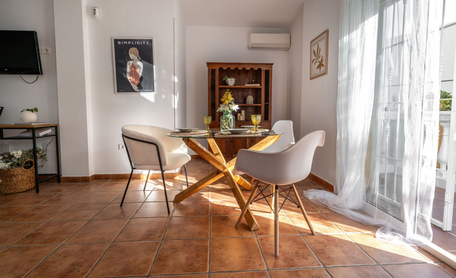 Menjador de Casa o xalet en venda en Benalmádena amb Aire condicionat, Jardí privat i Piscina