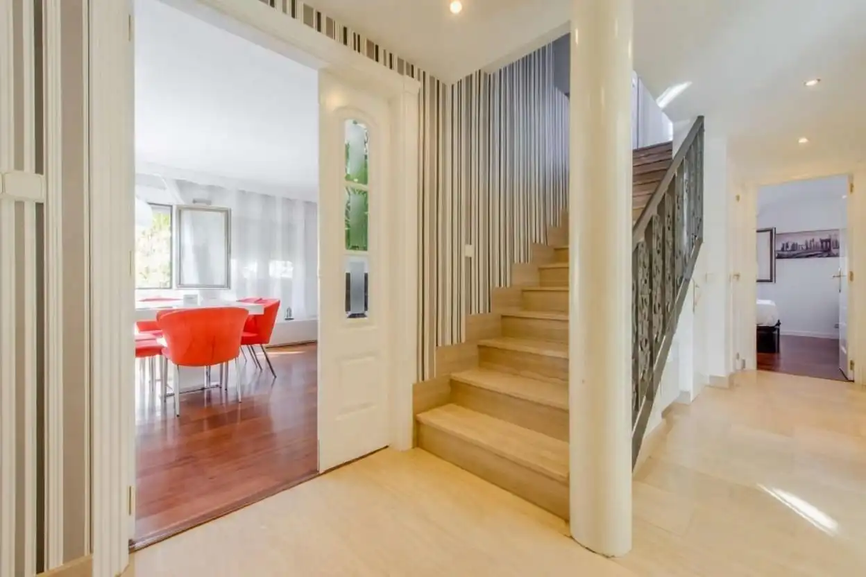 Casa adosada en venta en Alcobendas con Aire acondicionado, Calefacción y Jardín privado