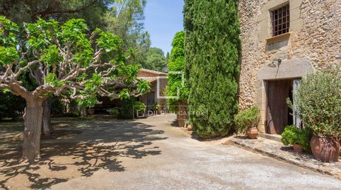Auténtica masía del siglo XVII en venta en un bonito pueblo medieval de la comarca del Alt Empordà, a pocos kilómetros de las play, imatge 2