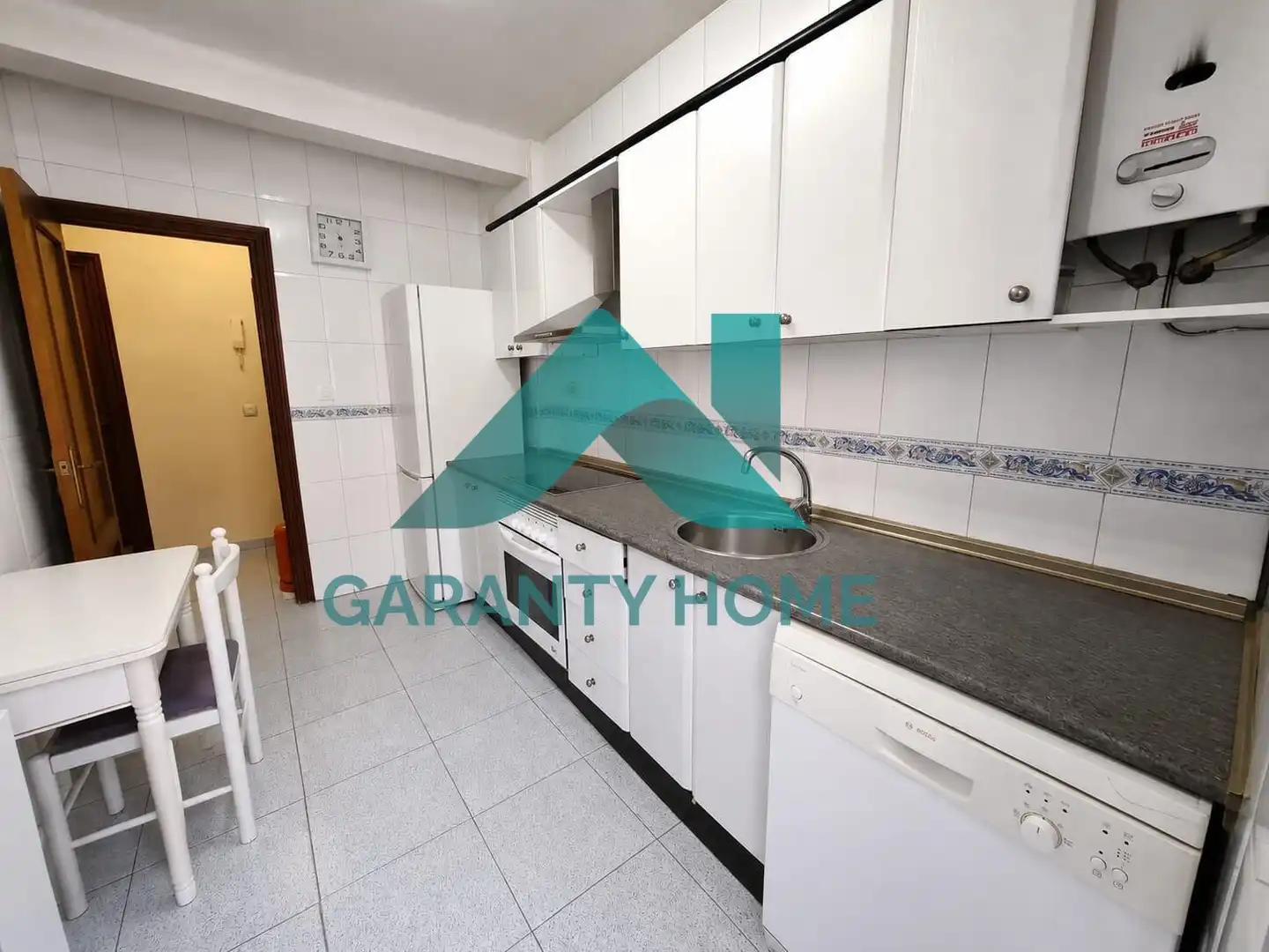 Cocina de Piso en venta en Cáceres con Aire acondicionado y Terraza