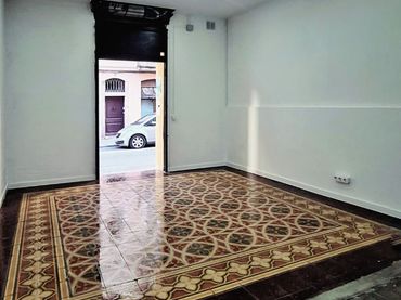 Local comercial en alquiler en Sant Lluís
