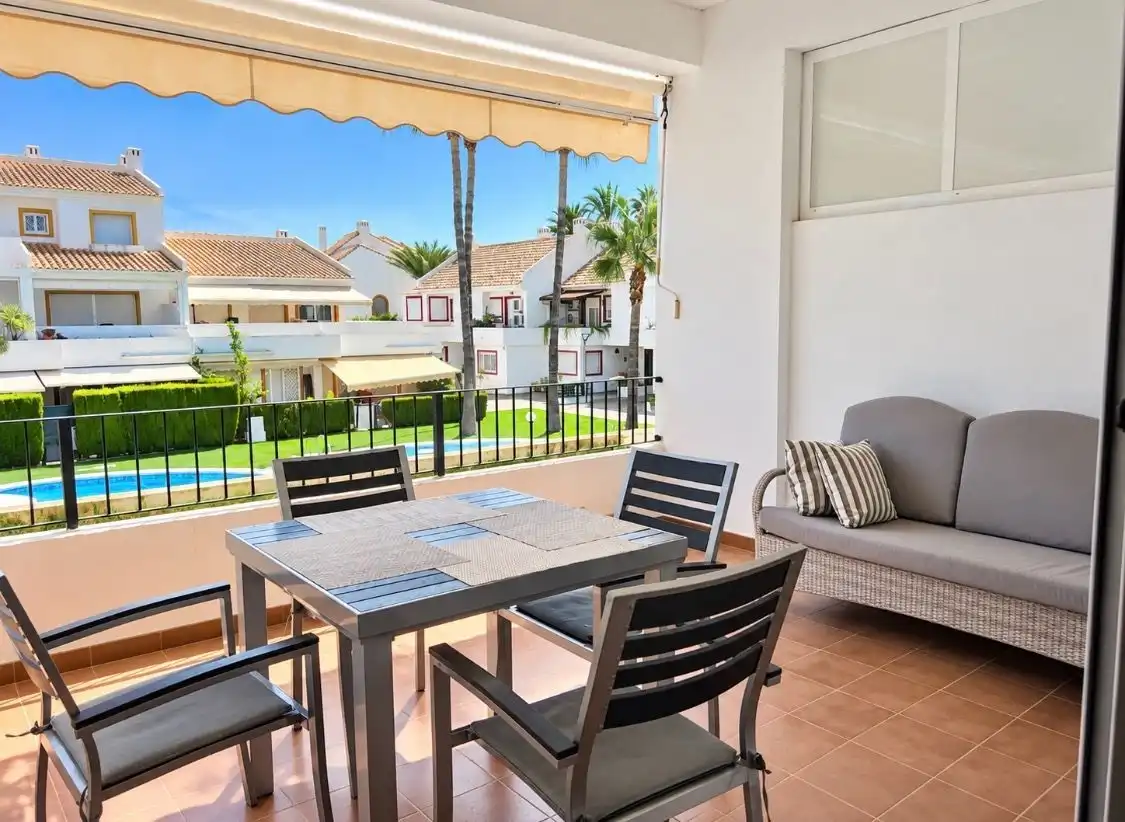 Duplex with pool for sale in Conrado Albaladejo