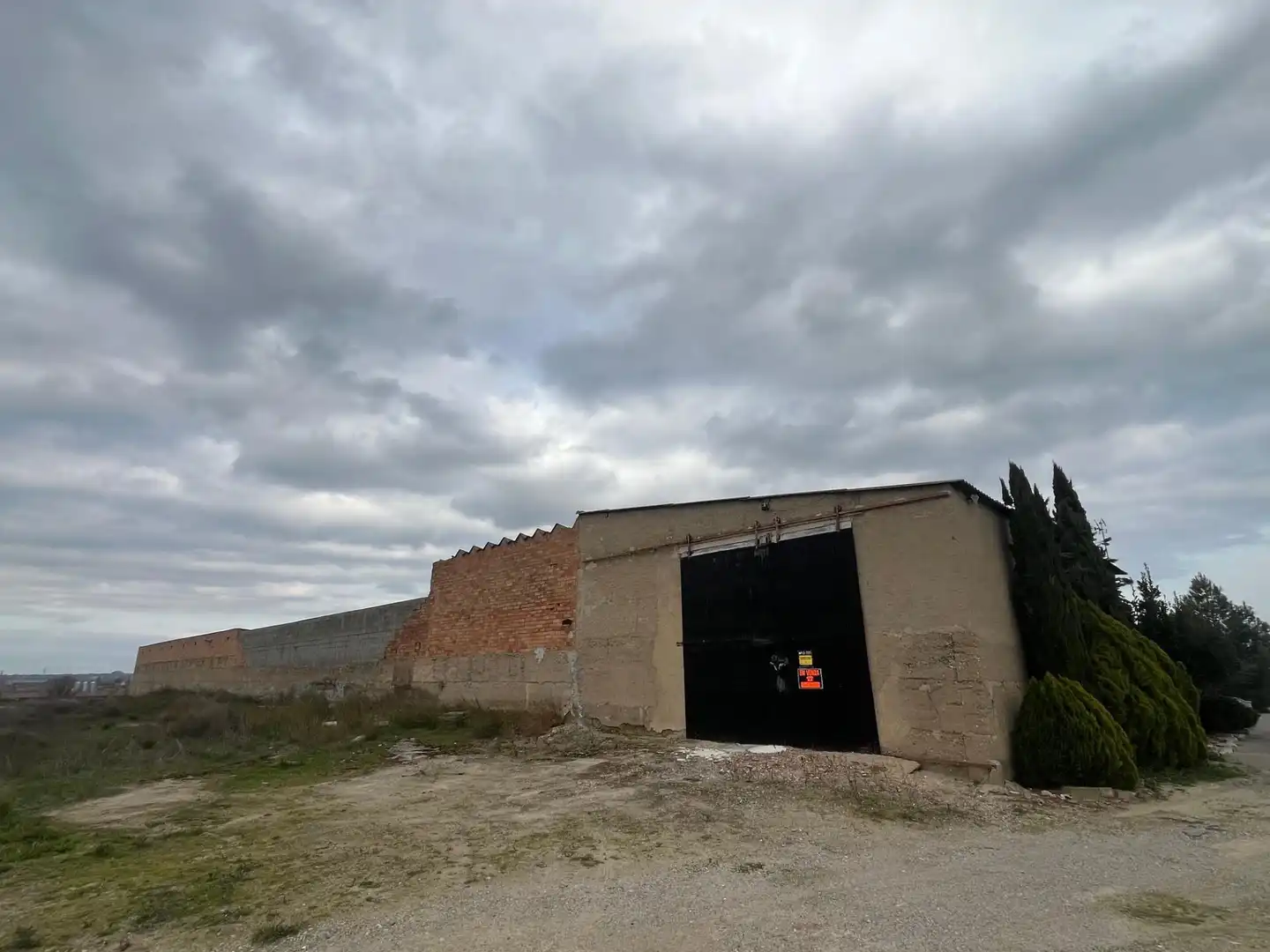 Vista exterior de Terreno industrial en venta en Bellvís