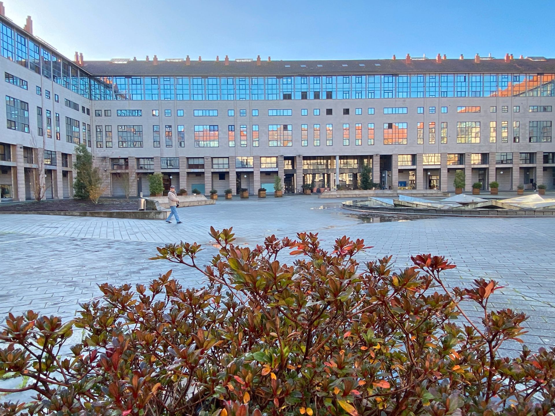 Vista exterior de Piso en venta en Santiago de Compostela  con Calefacción, Trastero y Amueblado