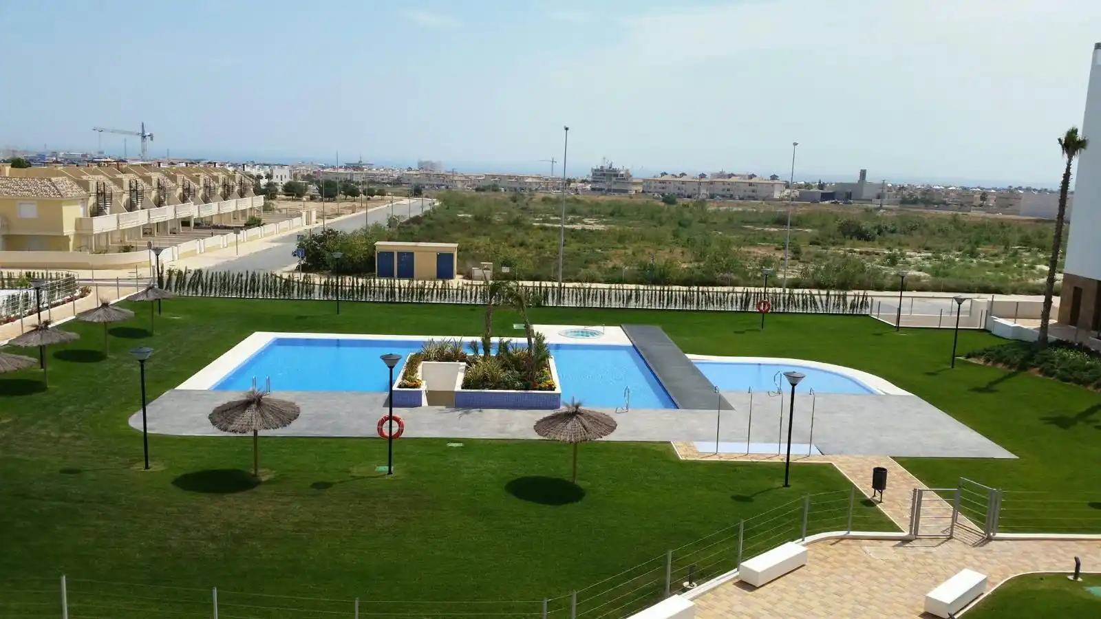 Apartament amb piscina en venda a Orihuela Costa, imagen 3