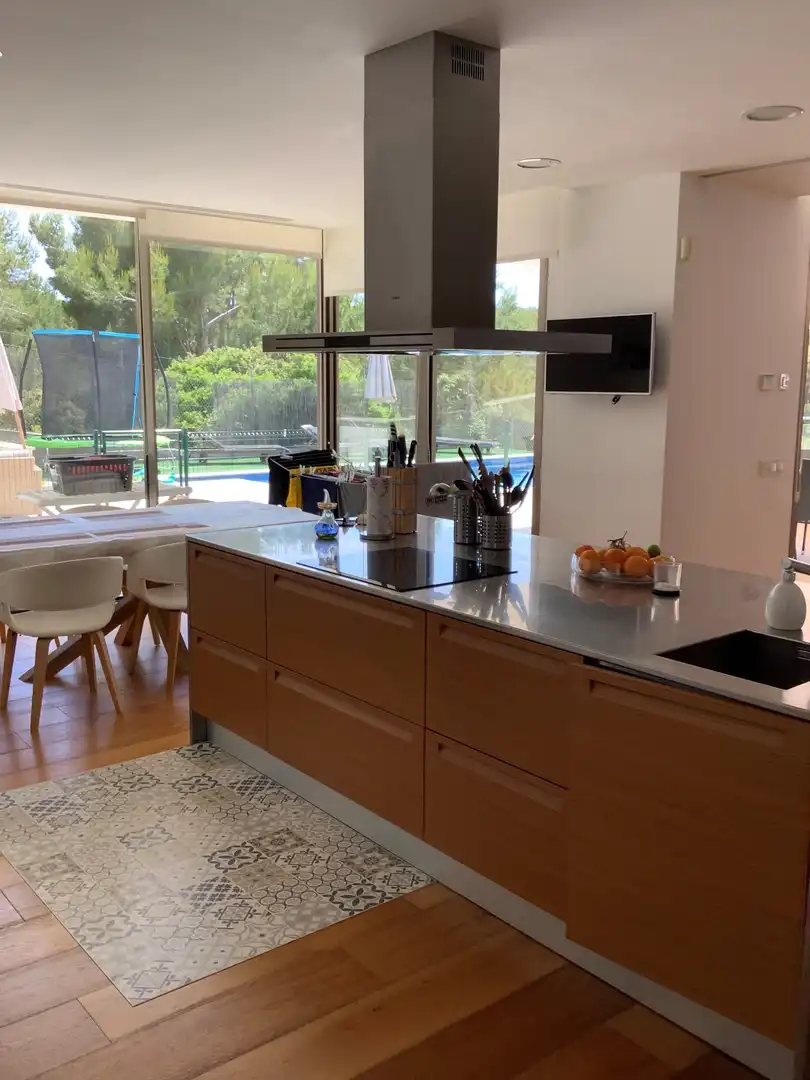 Küche von Haus oder Chalet zum Verkauf in Calvià mit Klimaanlage, Privatgarten und Terrasse