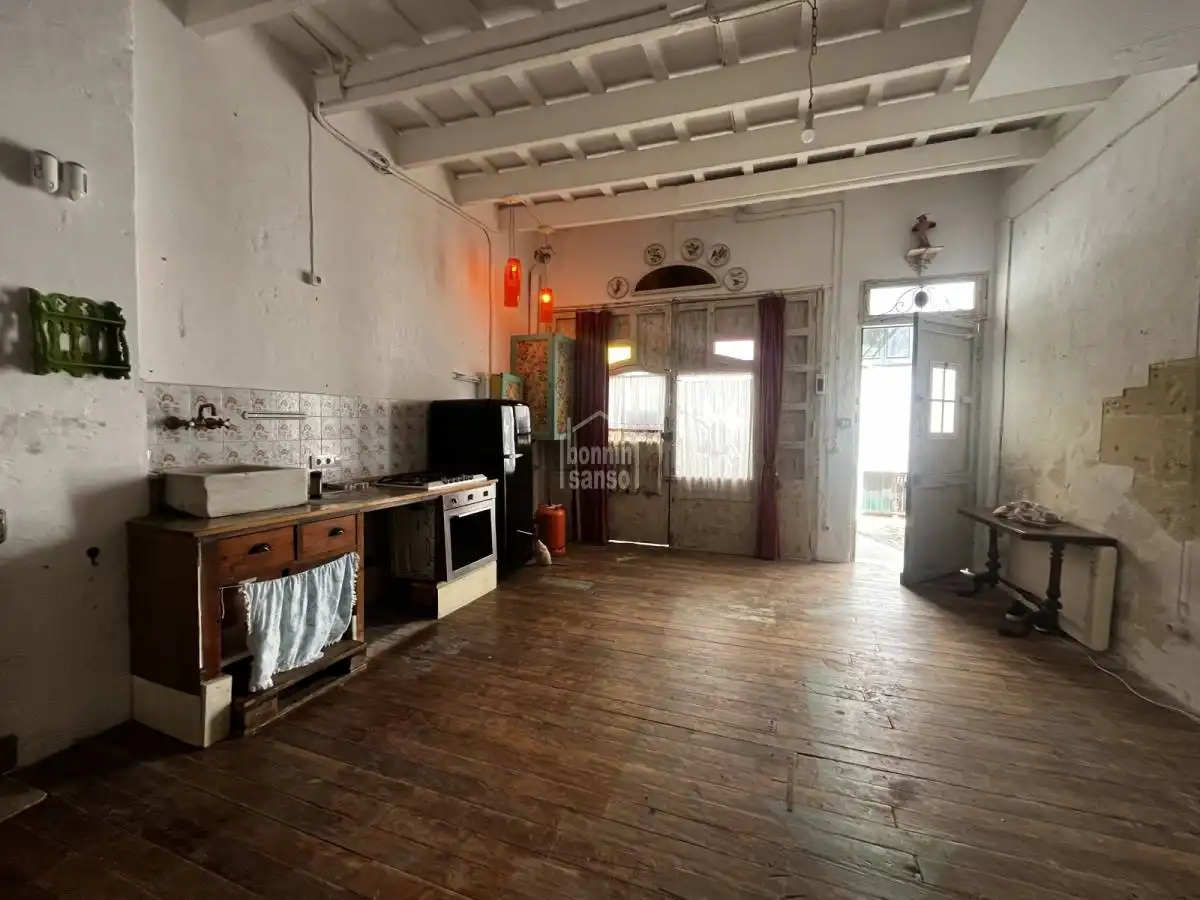 Wohnzimmer von Geschaftsraum zum Verkauf in Maó ciutat