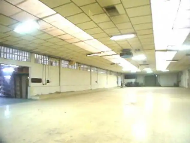 Nau industrial en venda a Calle Las Cañas