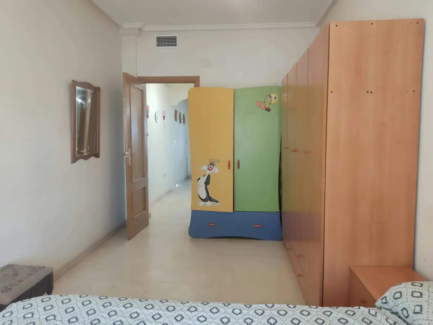 Flat for rent in Calle FERNANDA SANTAMARIA, Plaza Crevillente - Antiguos Juzgados - El Asilo