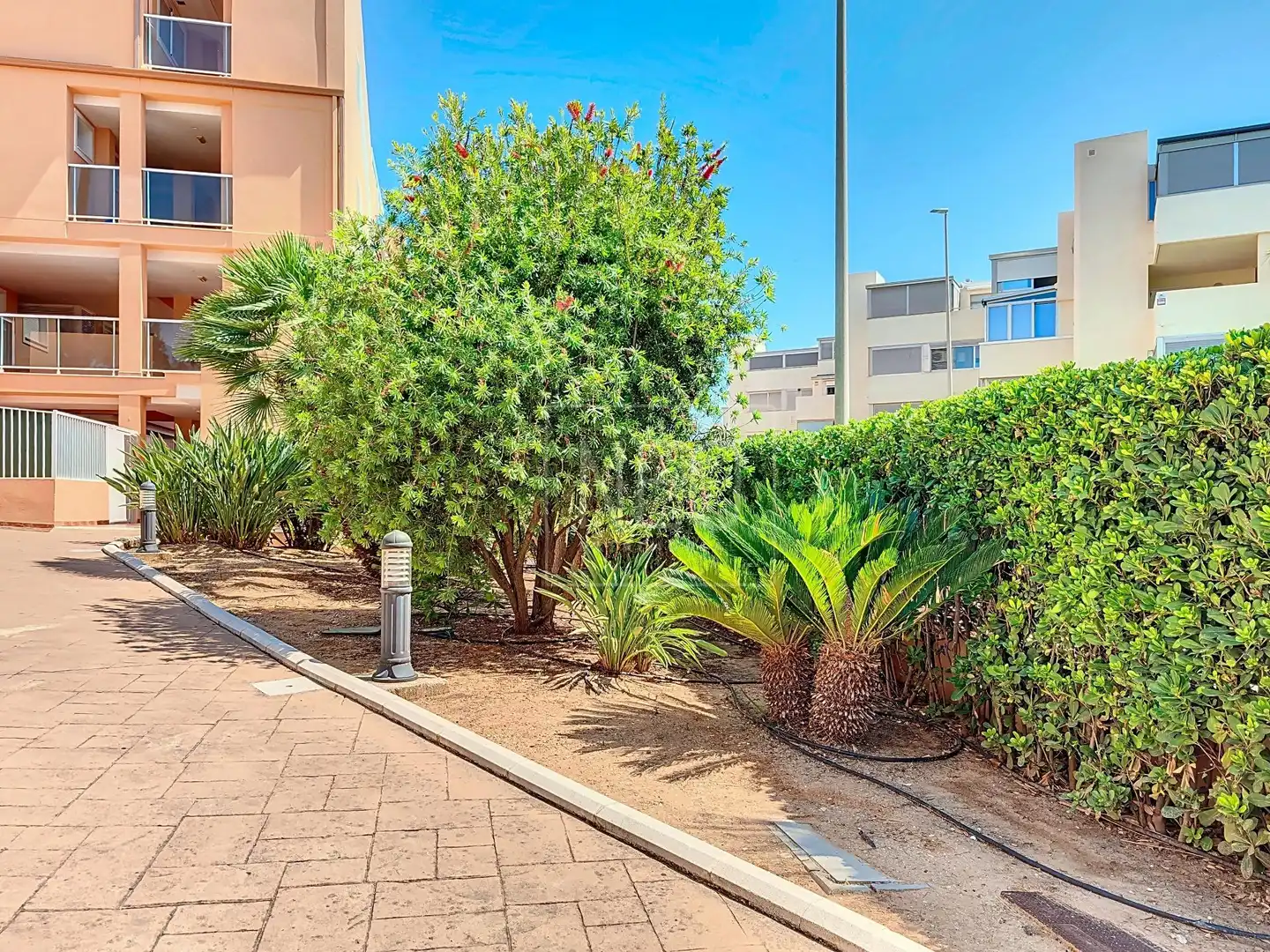 Exterior view of Flat for sale in Dénia  with Air Conditioner, Private garden and Terrace