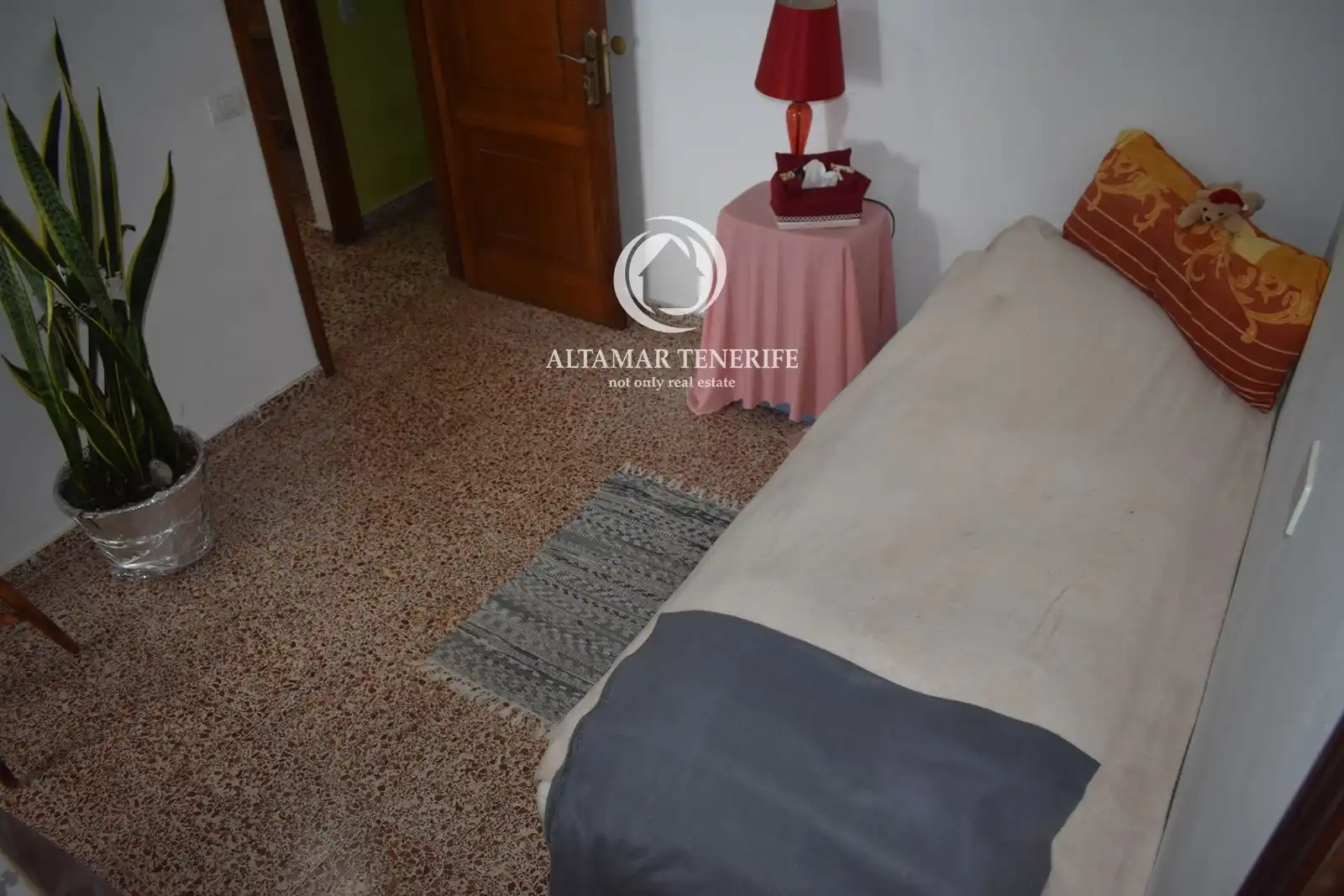 Dormitori de Casa o xalet en venda en Icod de los Vinos amb Terrassa, Traster i Moblat