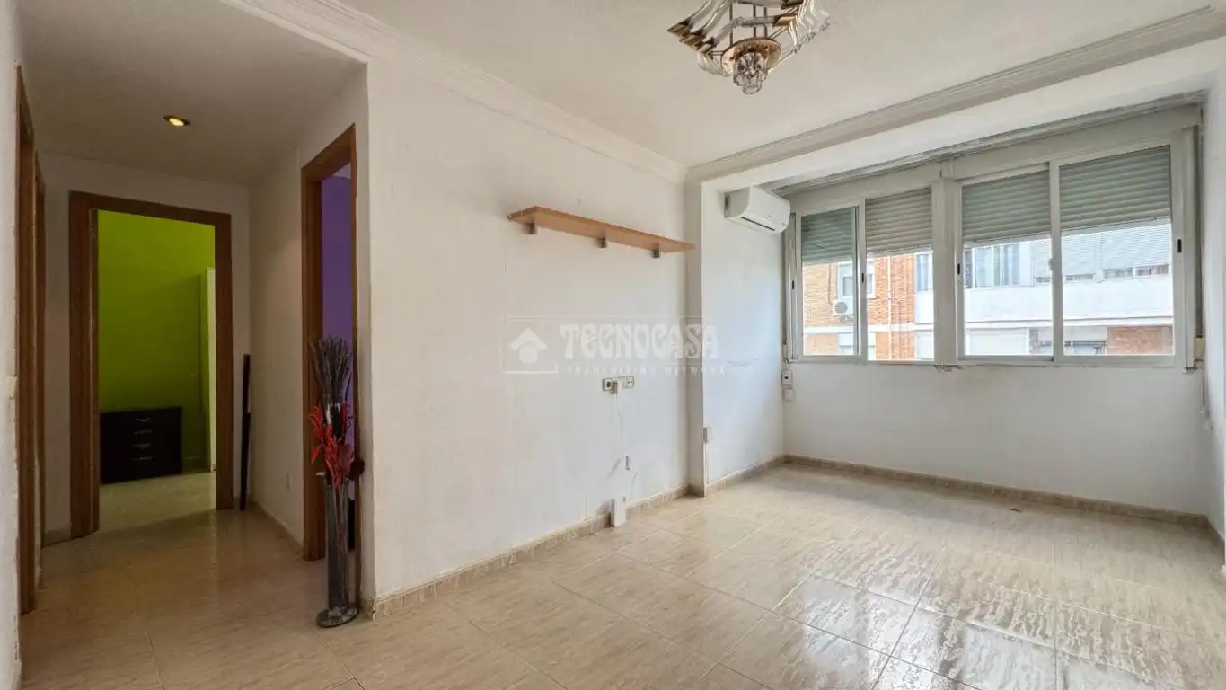 Habitación de Piso en venta en Madrid con Aire acondicionado