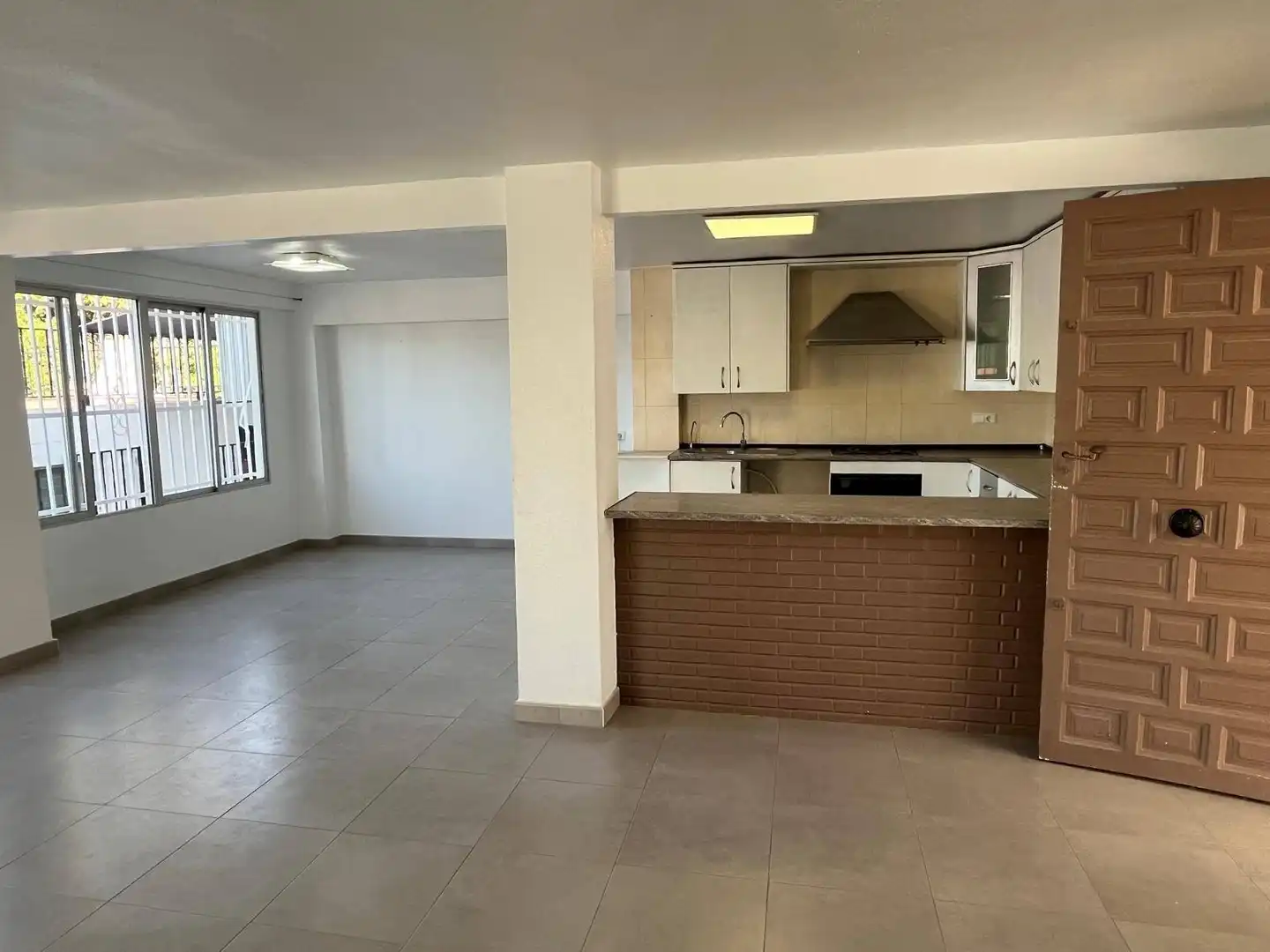 Cocina de Casa o chalet en venta en Elche / Elx con Aire acondicionado, Jardín privado y Trastero