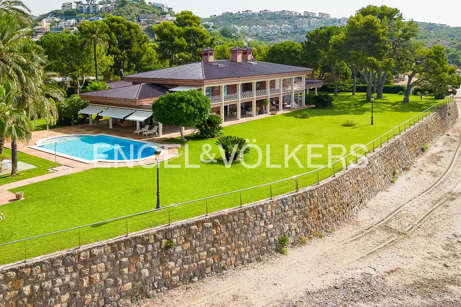 Vista exterior de Casa adosada de lloguer en Oropesa del Mar / Orpesa amb Aire condicionat, Calefacció i Jardí privat