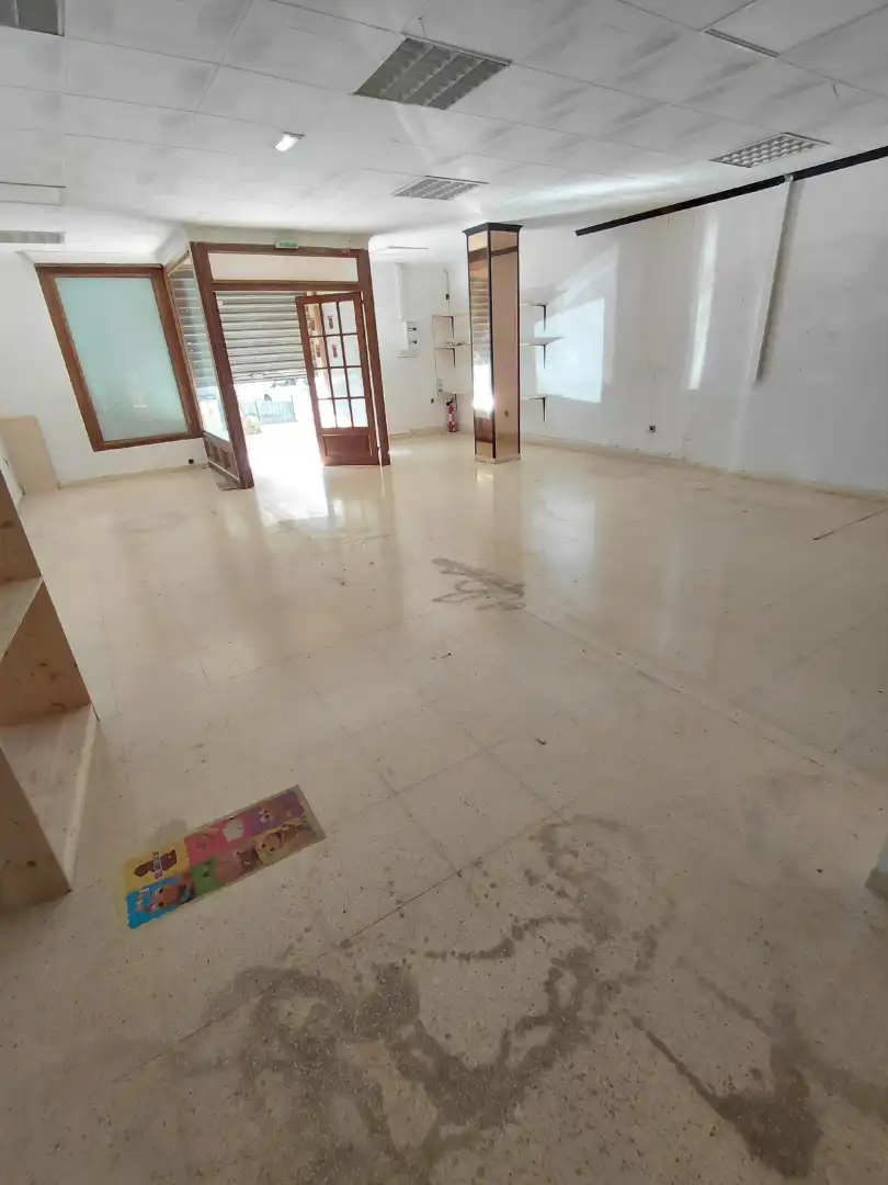 Business premises to rent in El Tancat - Mas d'en Gual, imagen 4