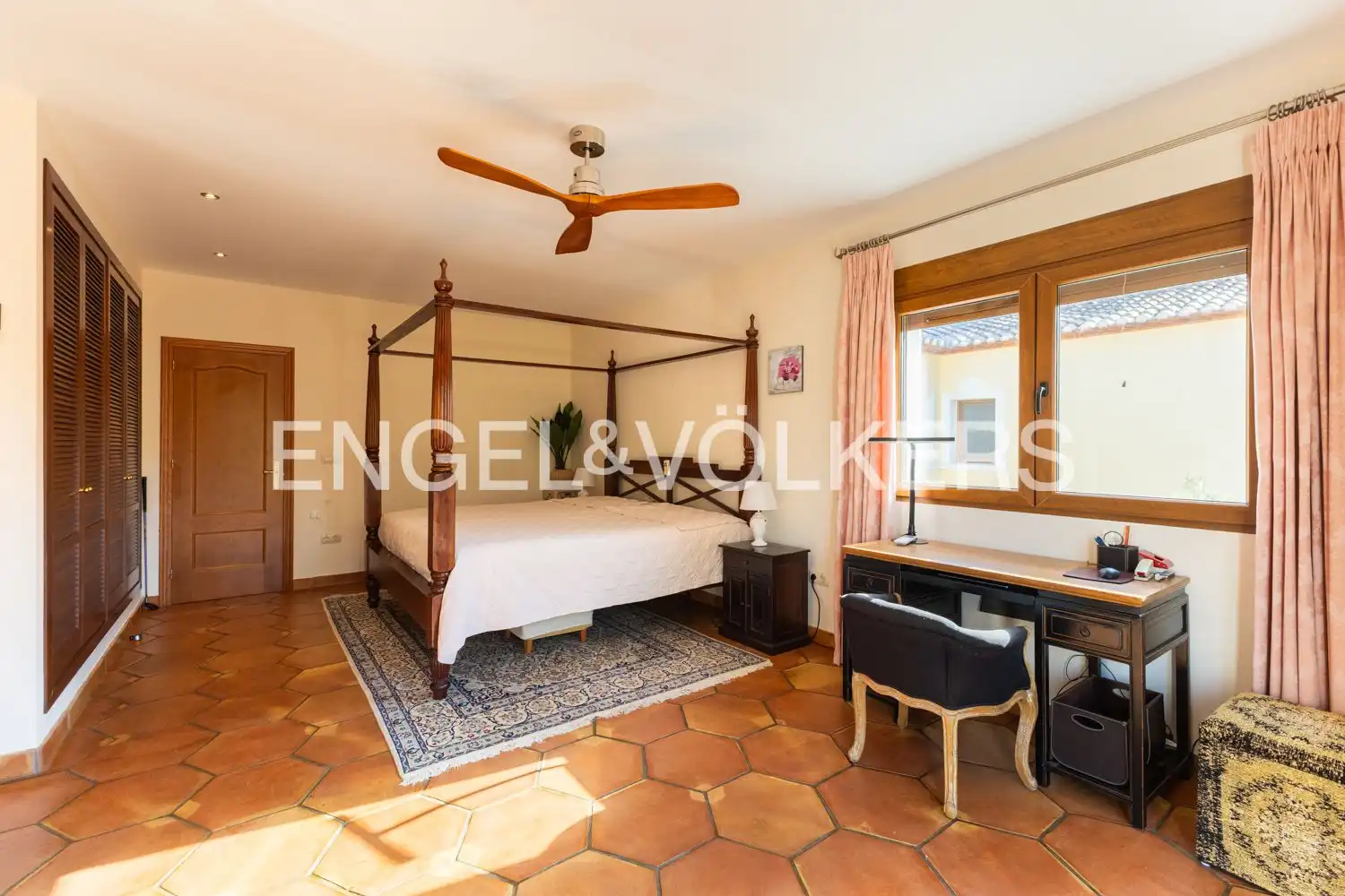 Bedroom of Houses for sale in Pedreguer  with Air Conditioner, Heating and Private garden