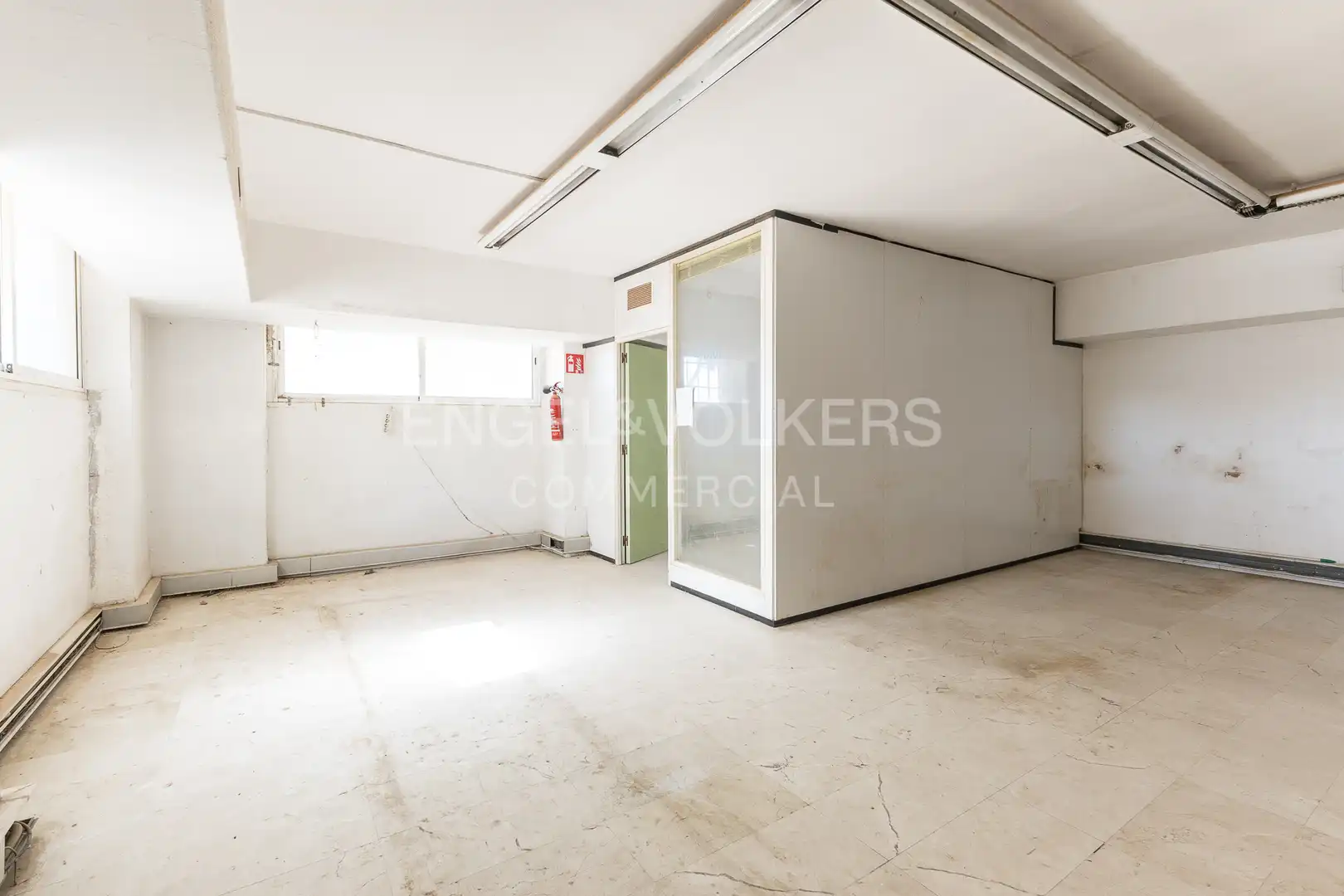 Büro zur Miete in Esplugues de Llobregat