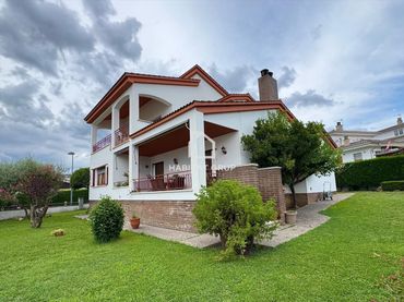 Casa amb jardí en venda a Palau