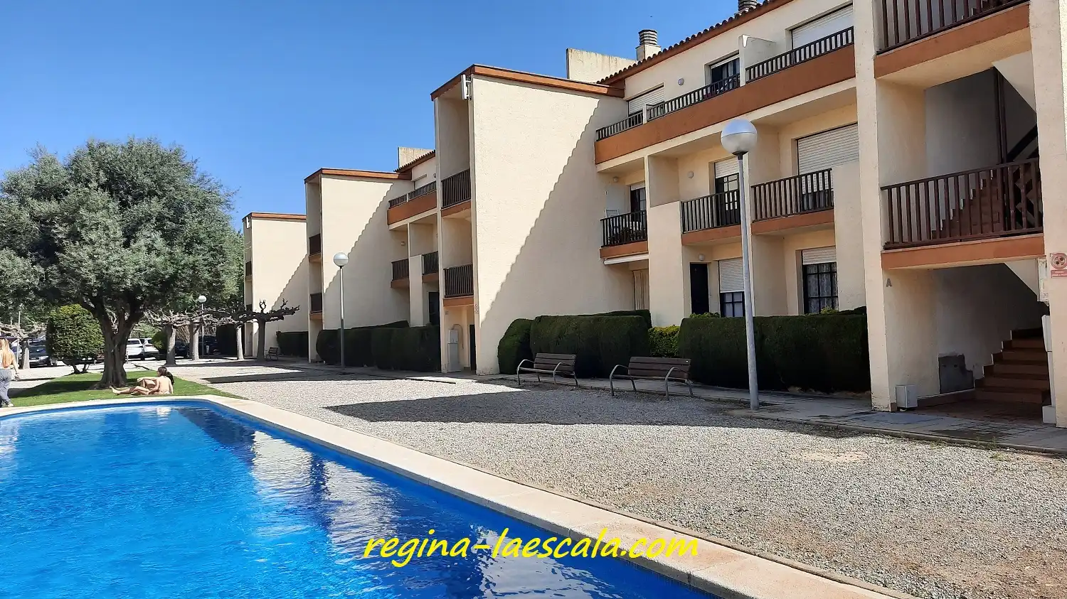 Schwimmbecken von Dachboden zum Verkauf in L'Escala mit Terrasse, Möbliert und Mikrowelle