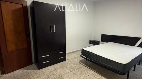 Photo 2 of Flat for rent in Centro, Cuenca Capital