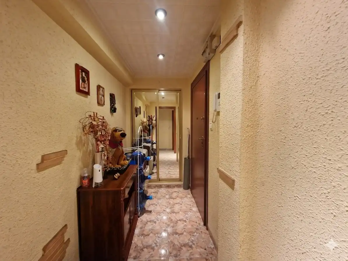 Piso en venta en Torrent con Aire acondicionado, Amueblado y Balcón