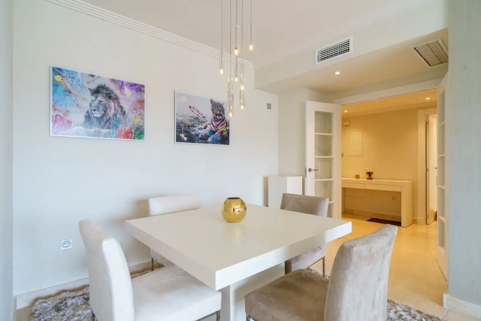 Esszimmer von Wohnung zum Verkauf in Benahavís mit Terrasse, Abstellraum und Möbliert