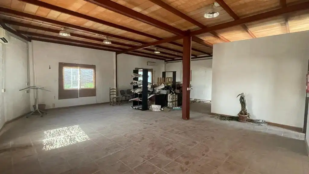 Local comercial de lloguer a Pelagatos - Pago del Humo, imagen 2