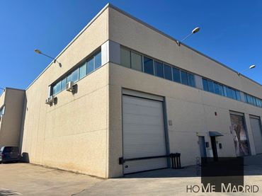 Nave industrial en venta en Calle de la Pelaya