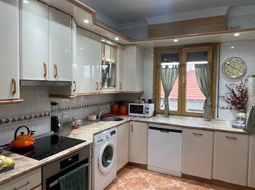 Foto 2 de Pis en venda a Calle General Castaños Kalea, Centro, Portugalete