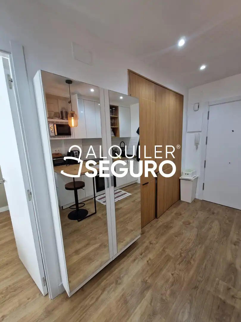 Cocina de Piso de alquiler en Madrid con Aire acondicionado, Calefacción y Amueblado