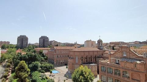 Foto 2 de Ático en venta en Fuente del Berro, Madrid