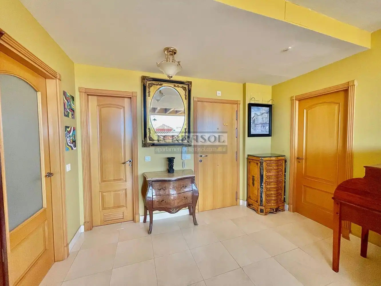 Ático en venta en Vélez-Málaga con Aire acondicionado, Calefacción y Jardín privado