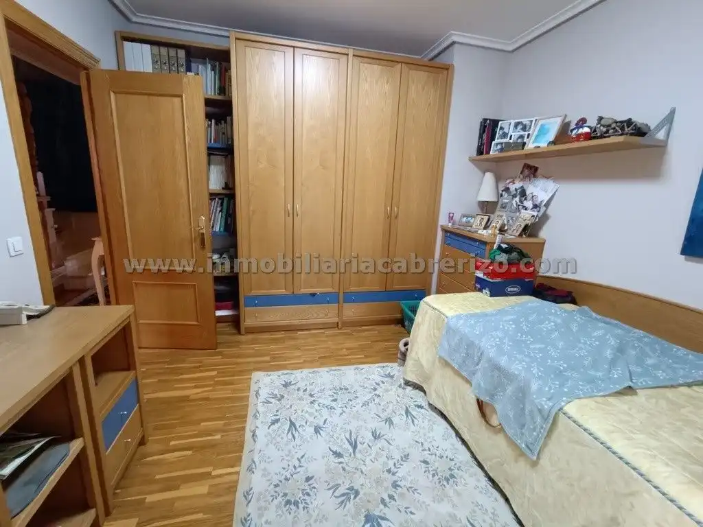 Detached homes for sale in N/A, Portillejo - Valdegastea
