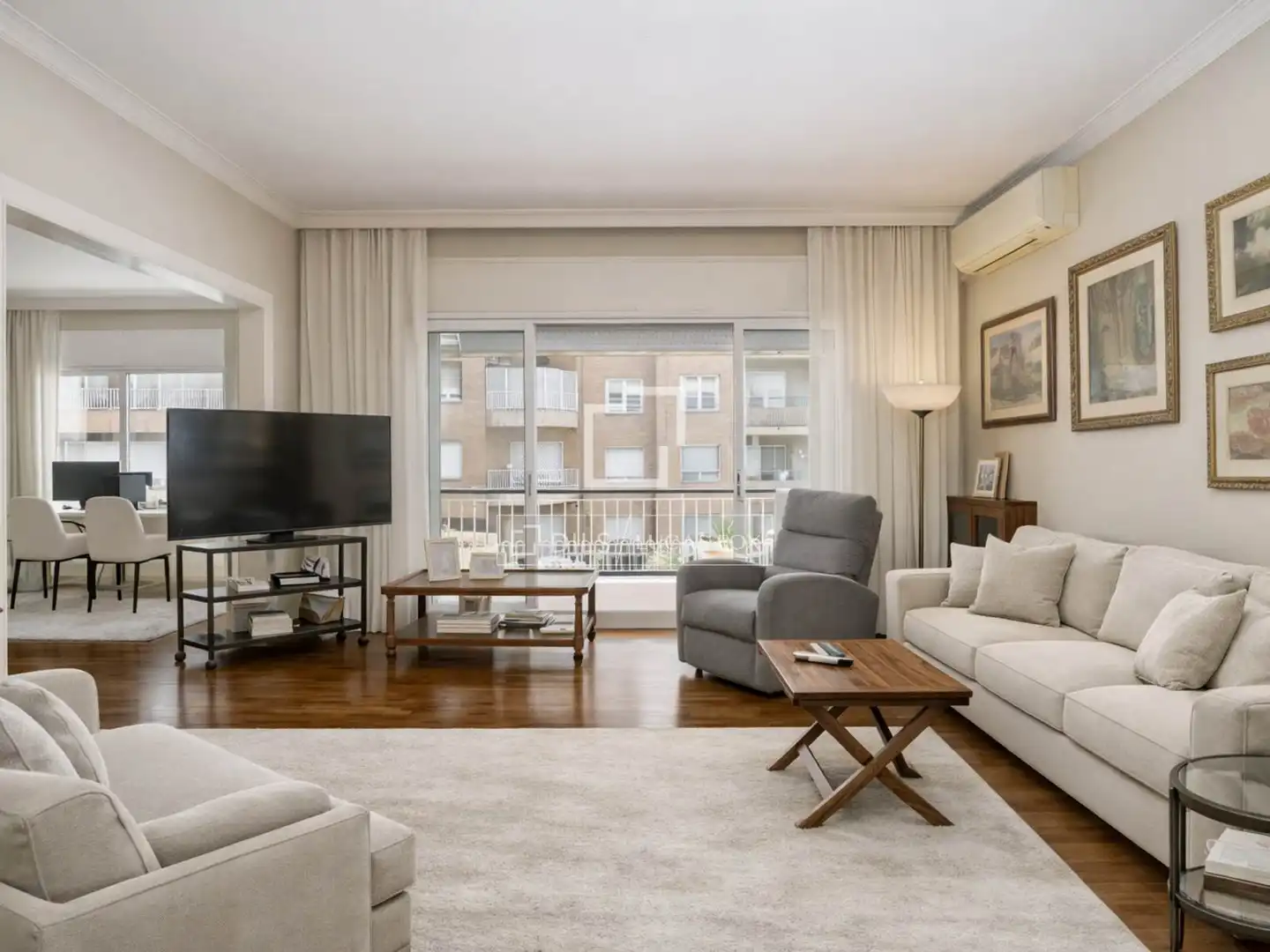 Living room of Flat for sale in Barcelona  with Storage room