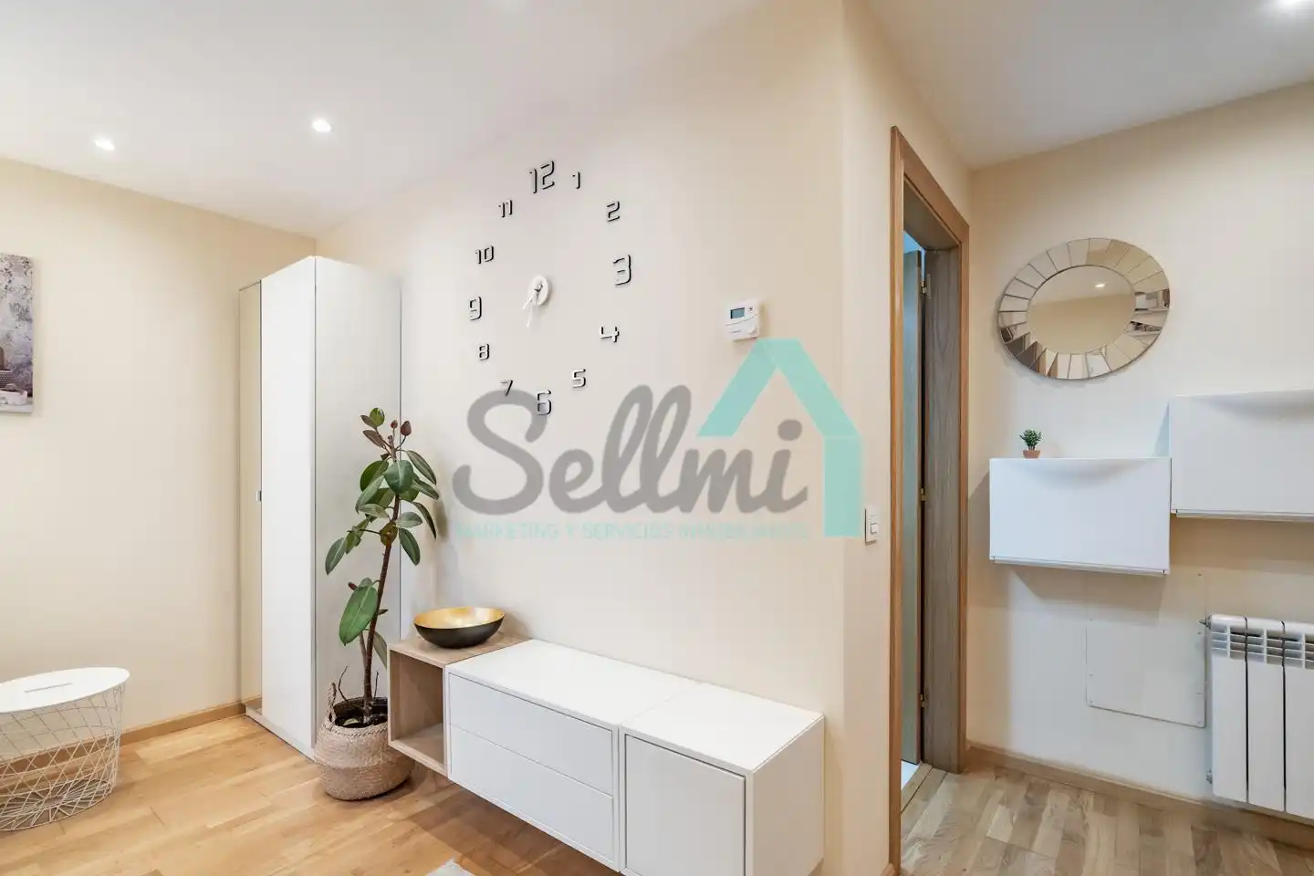 Piso en venta en Oviedo  con Calefacción y Terraza