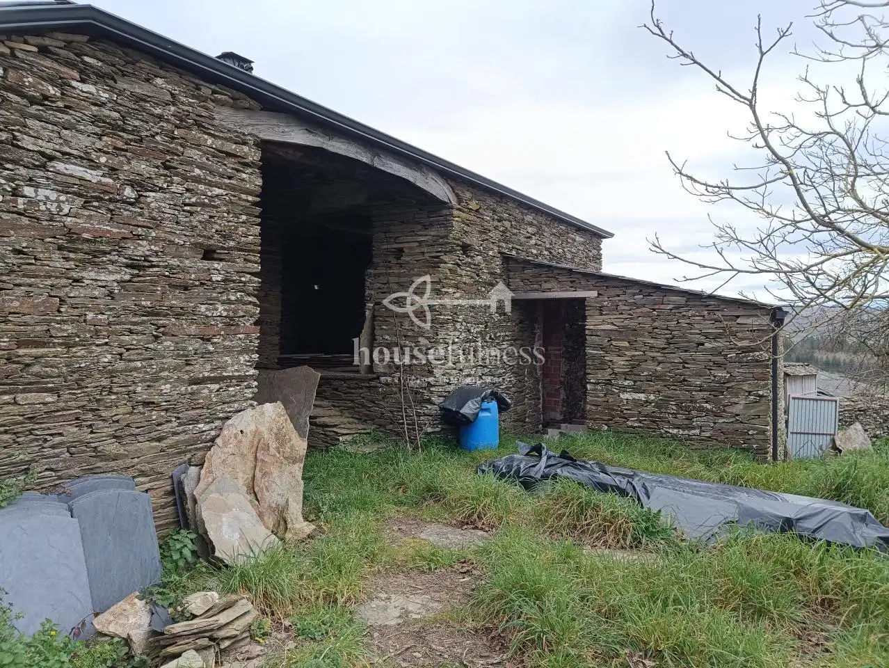 Finca rústica en venta en Lugo con Calefacción y Jardín privado