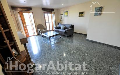 Living room of House or chalet for sale in Godella  with Air Conditioner, Terrace and Balcony