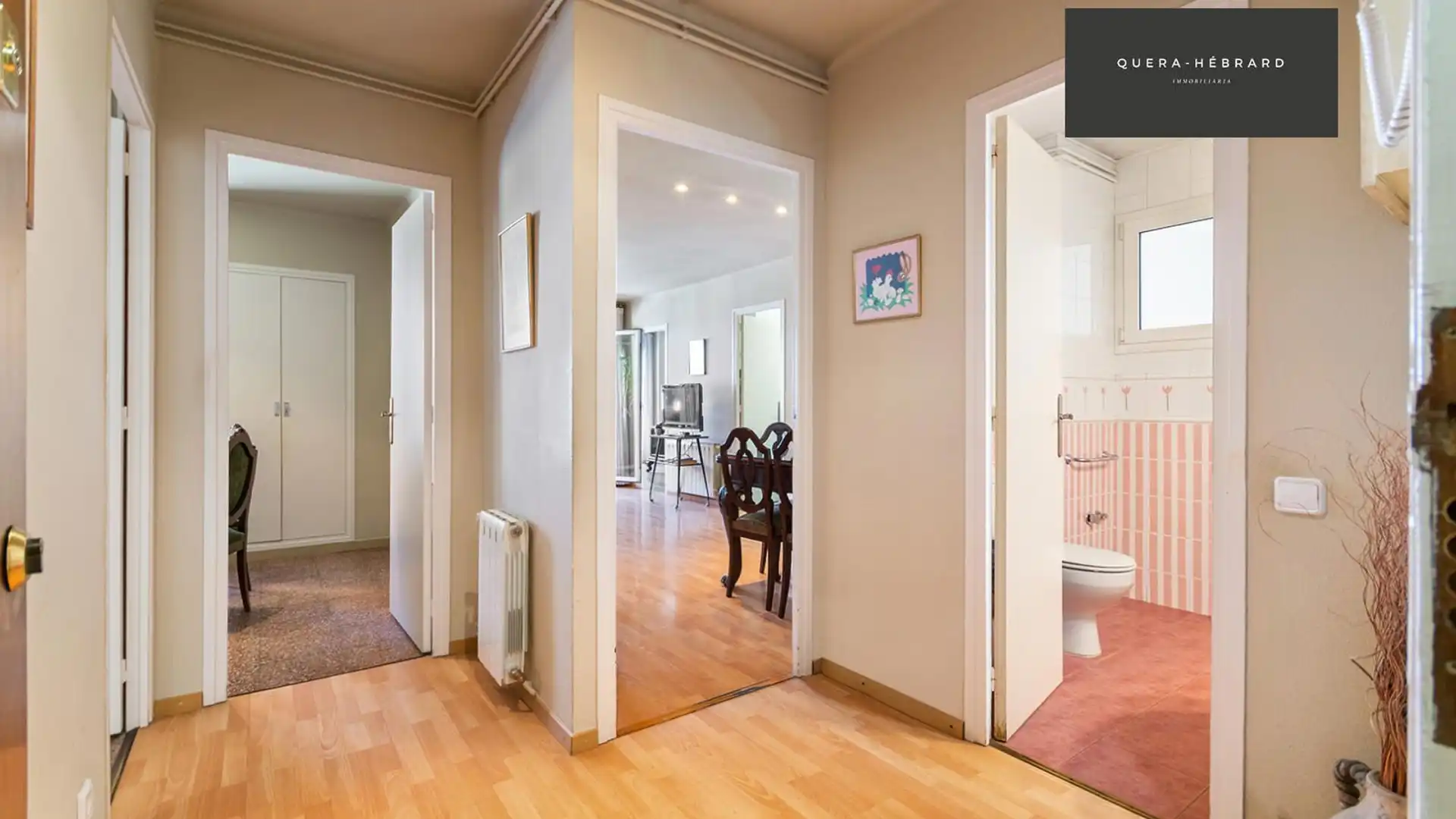 Piso en venta en Sant Cugat del Vallès con Calefacción, Terraza y Balcón