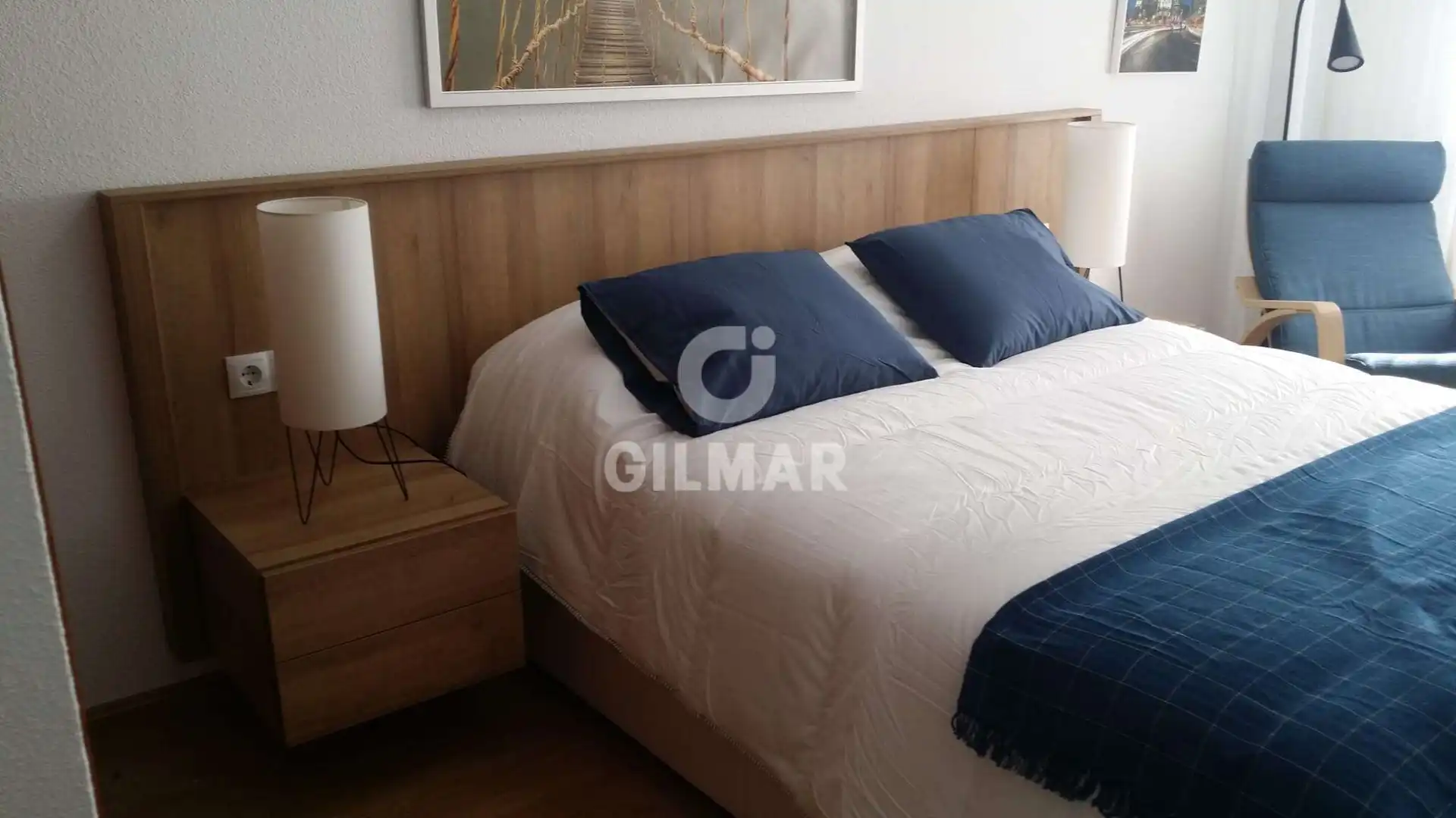 Dormitori de Pis en venda en Madrid amb Calefacció i Balcó