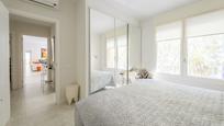 Bedroom of Flat for sale in  Barcelona Capital  with Air Conditioner and Terrace